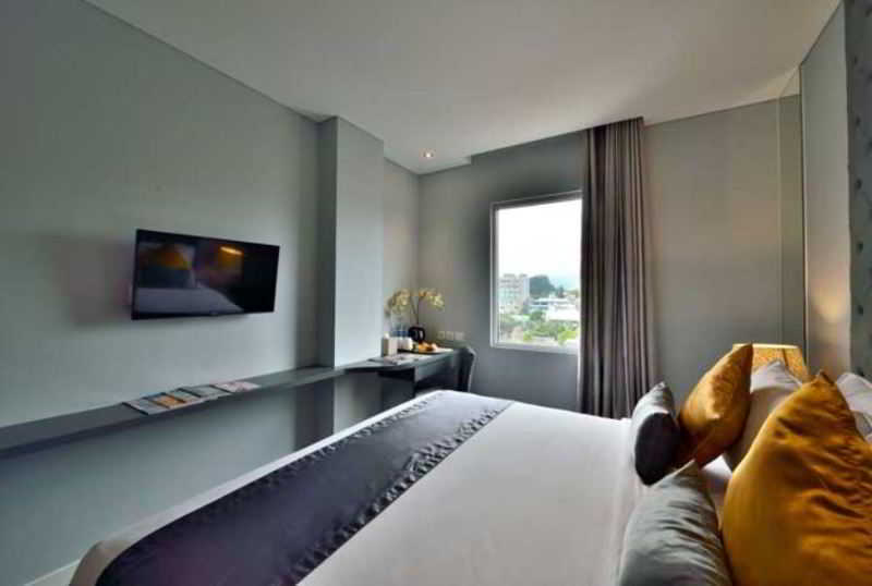 Serela Cihampelas By Kagum Hotels Бандунг Екстериор снимка