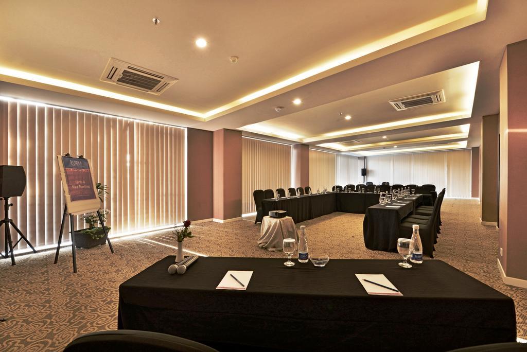 Serela Cihampelas By Kagum Hotels Бандунг Екстериор снимка