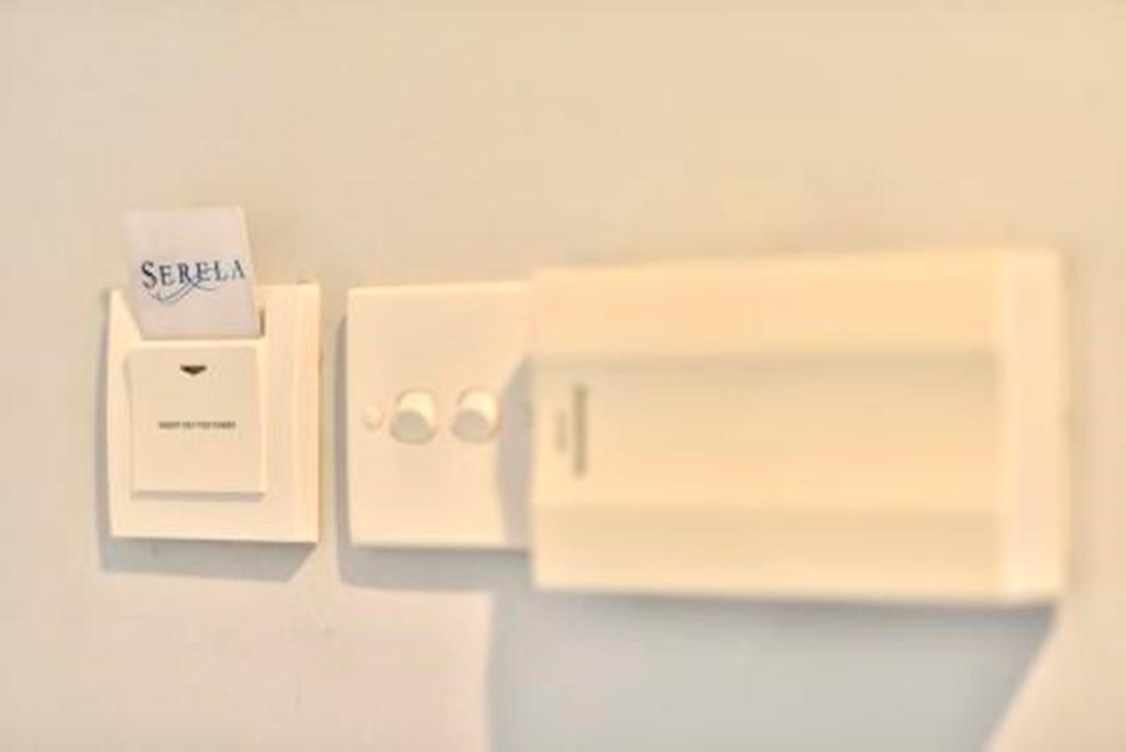 Serela Cihampelas By Kagum Hotels Бандунг Екстериор снимка
