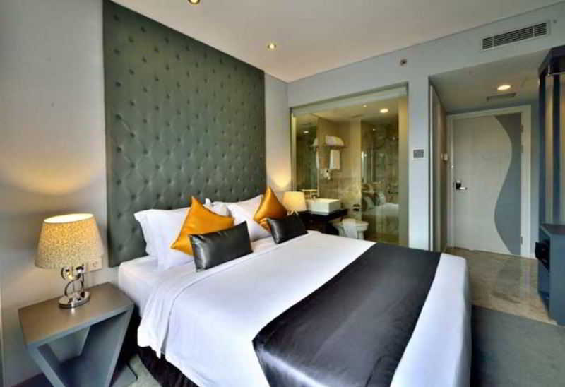 Serela Cihampelas By Kagum Hotels Бандунг Екстериор снимка