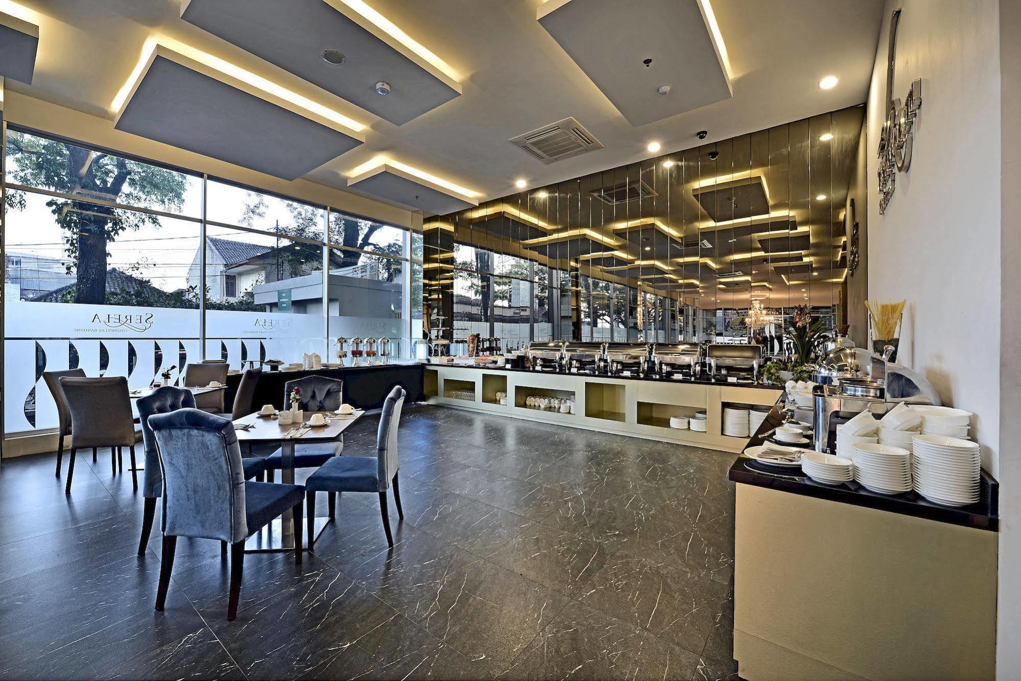 Serela Cihampelas By Kagum Hotels Бандунг Екстериор снимка