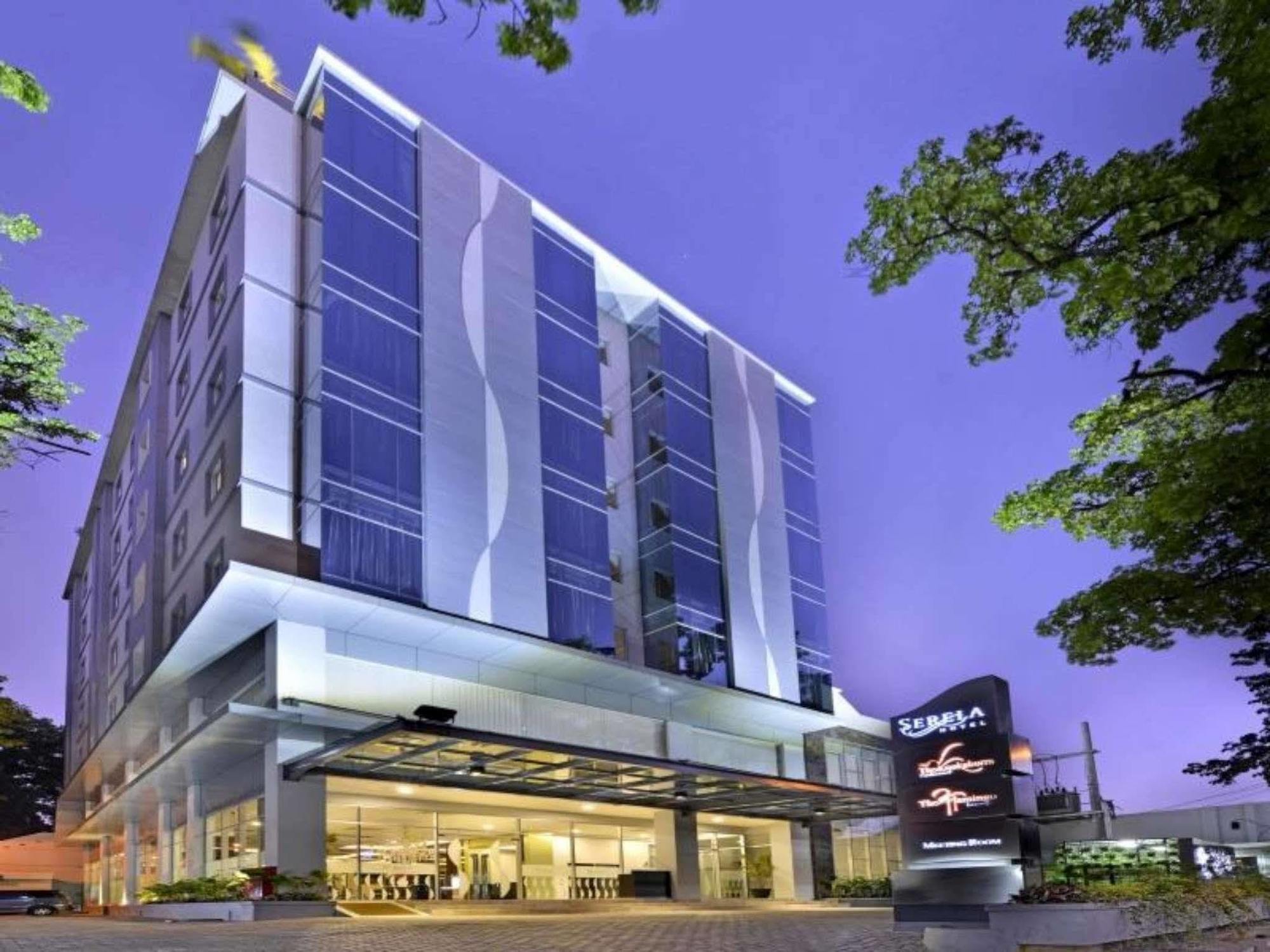 Serela Cihampelas By Kagum Hotels Бандунг Екстериор снимка